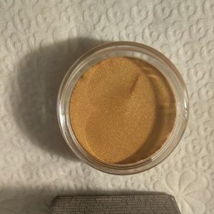 Mary Kay Creme Eye Color Apricot Twist # 025873